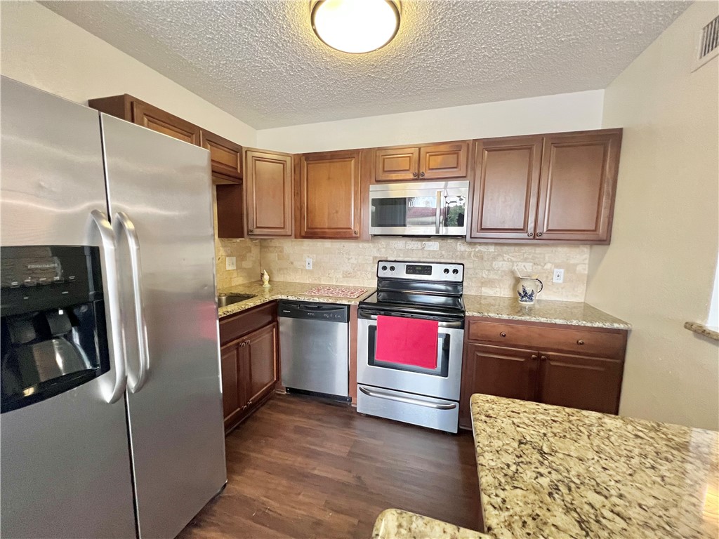 715 S Upper Broadway Street 205 Corpus Christi TX 78401