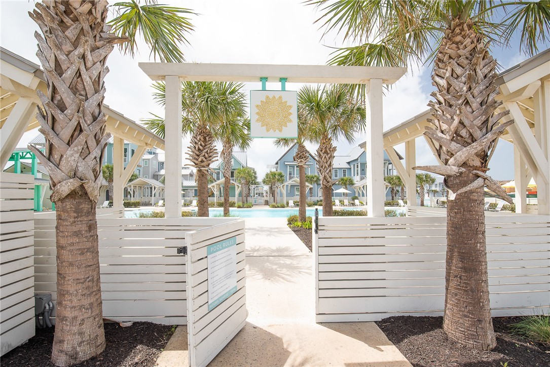 600 Center N 16 Port Aransas TX 78373