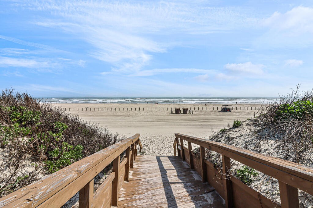720 Access Road 1-a 405 Port Aransas TX 78373