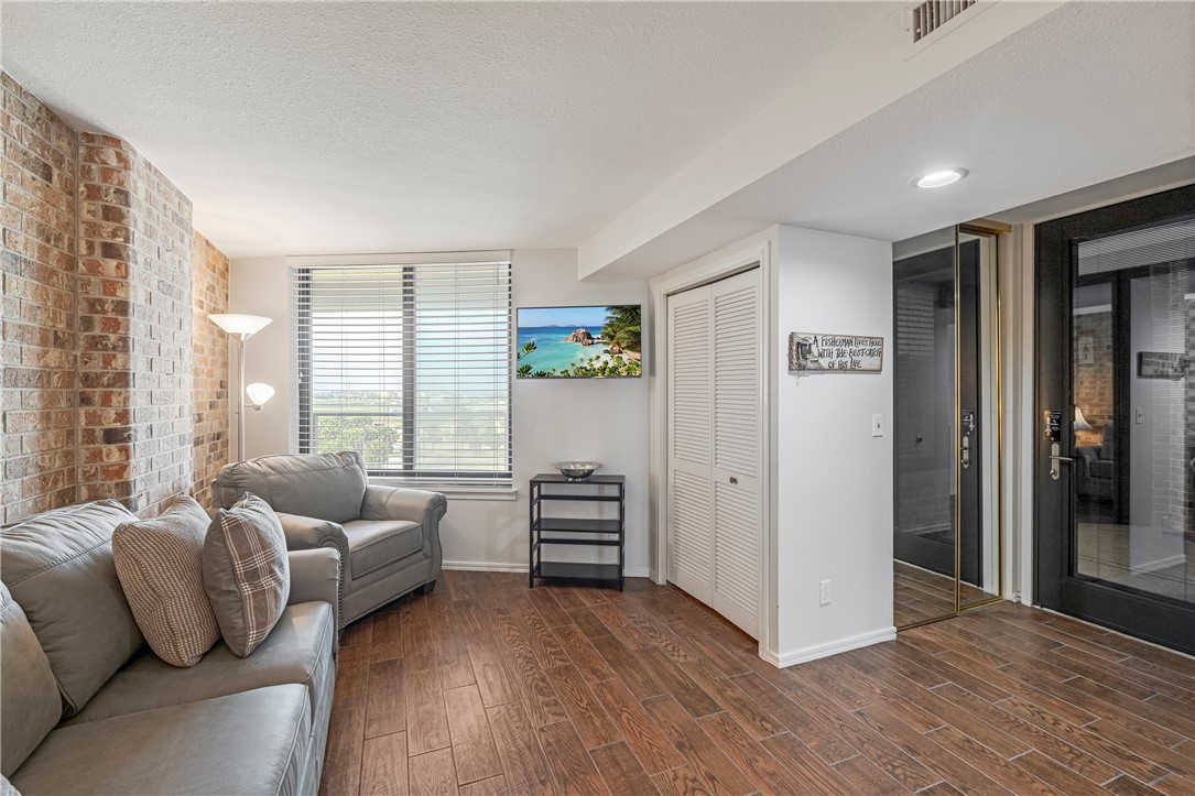 720 Access Road 1-a 405 Port Aransas TX 78373