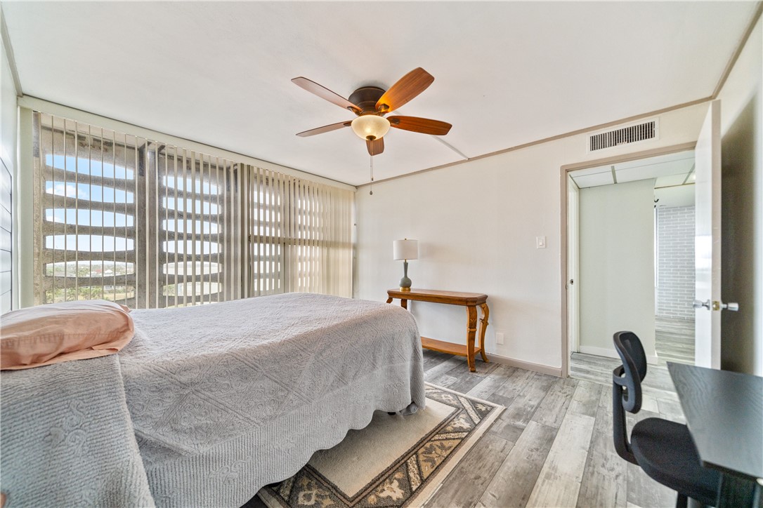 4302 Ocean Drive 71 Corpus Christi TX 78412