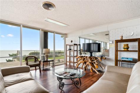4302 Ocean Drive 71 Corpus Christi TX 78412