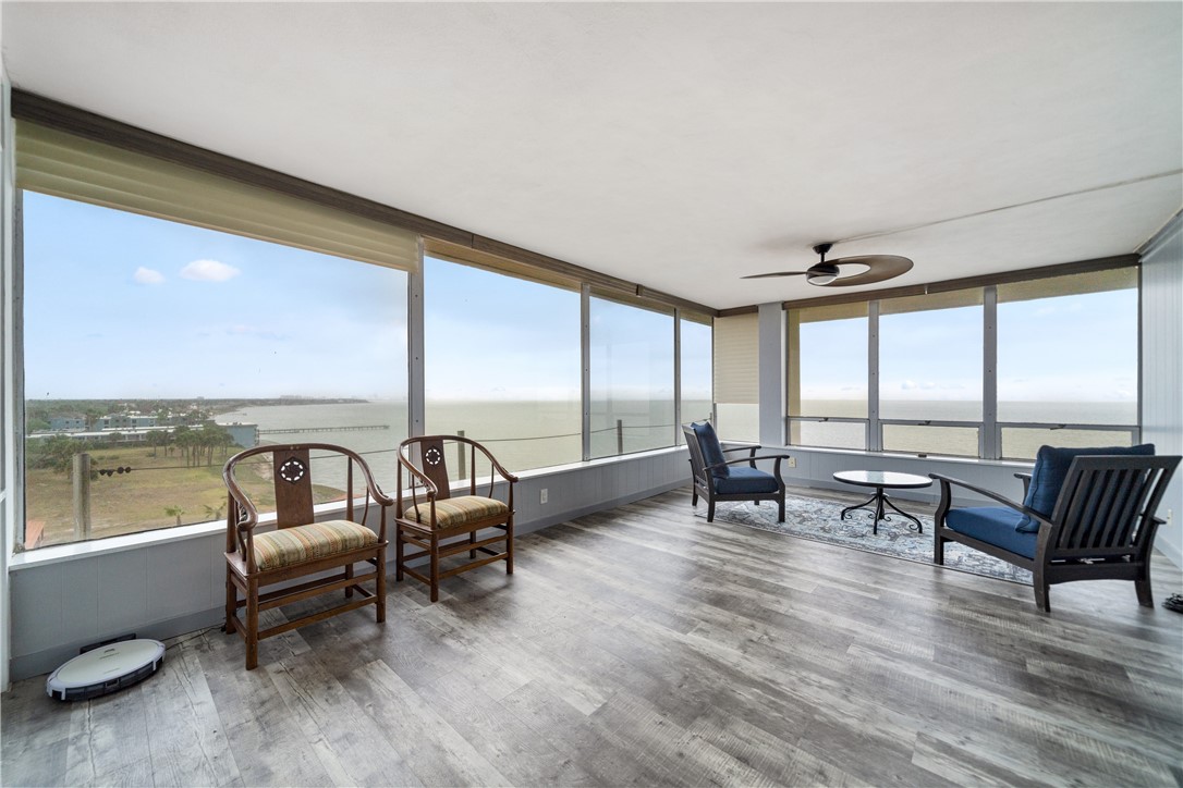 4302 Ocean Drive 71 Corpus Christi TX 78412