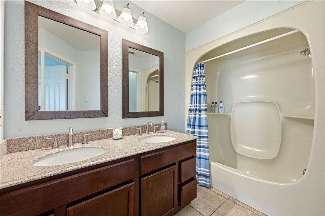 14434 E Cabana Street 302 Corpus Christi TX 78418