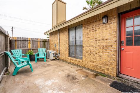 15217 Leeward Drive 1-b Corpus Christi TX 78418