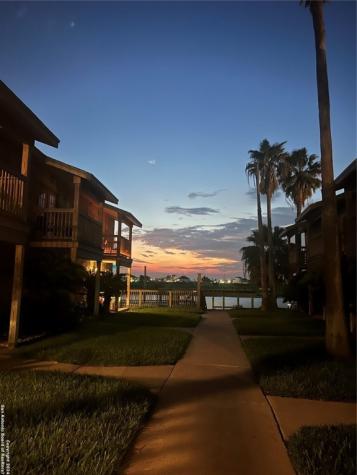 15217 Leeward Drive 1-b Corpus Christi TX 78418