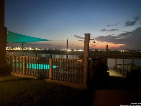 15217 Leeward Drive 1-b Corpus Christi TX 78418