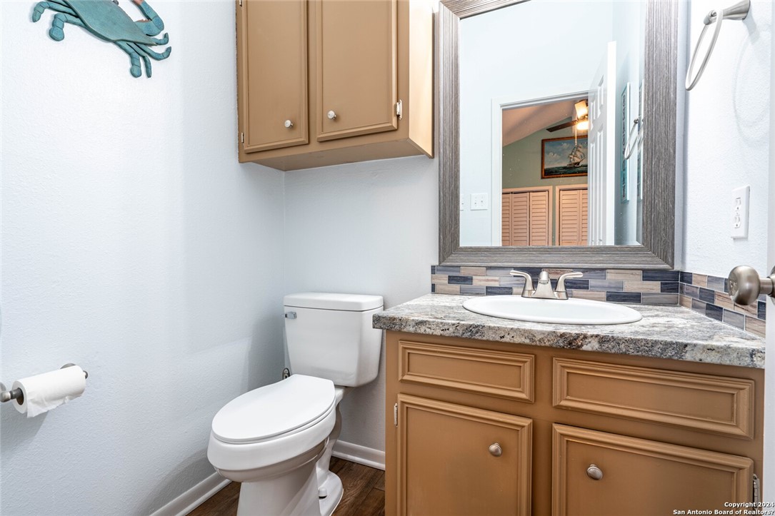 15217 Leeward Drive 1-b Corpus Christi TX 78418