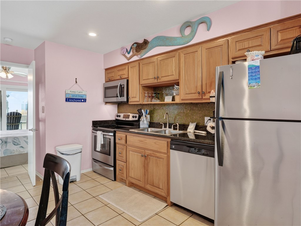 2290 N. Fulton Beach Road 113 Rockport TX 78382