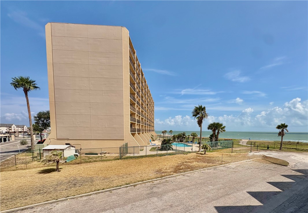 3938 Surfside Boulevard 3121 Corpus Christi TX 78402
