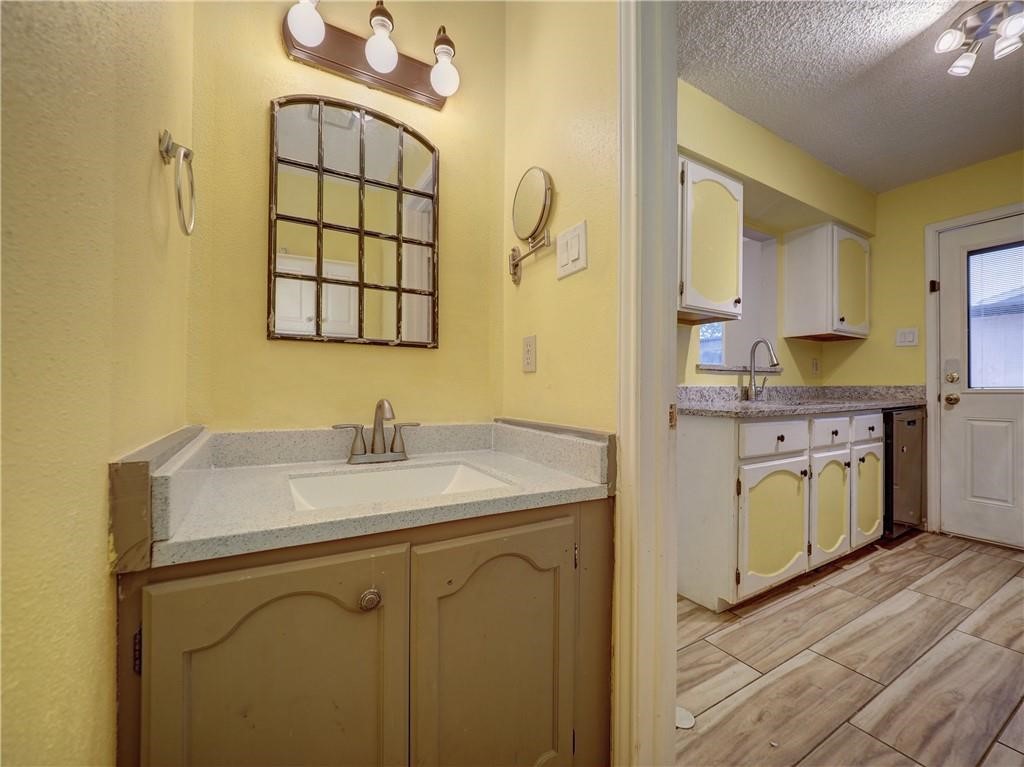 6702 Everhart Road H105 Corpus Christi TX 78413