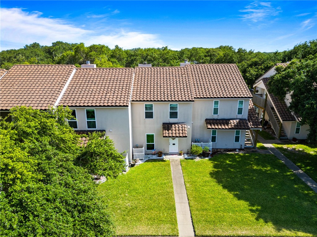 221 Marion Dr C106 Rockport TX 78382