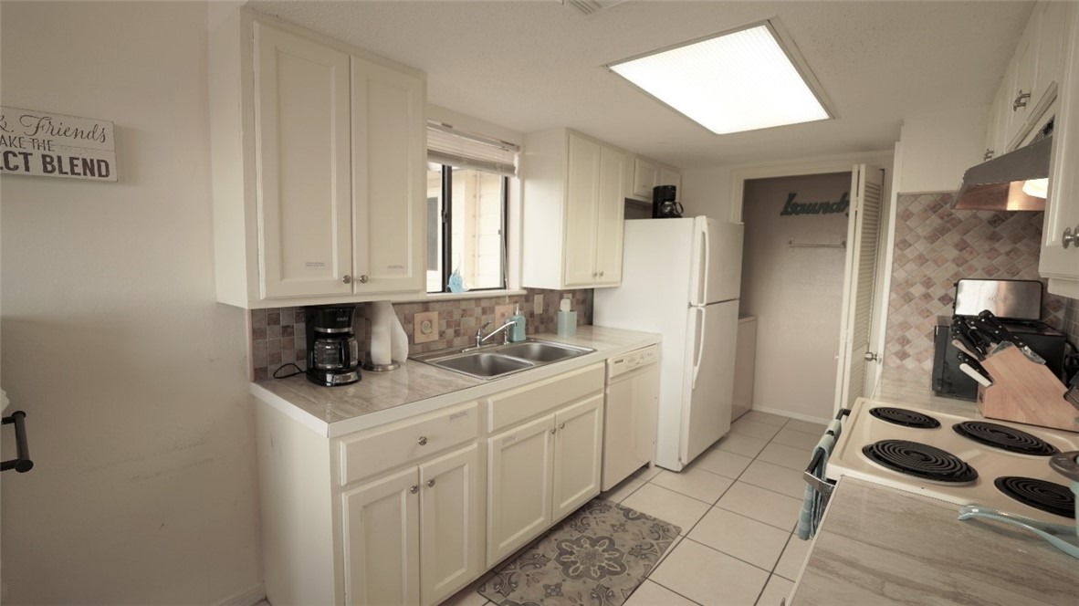 15425 Fortuna Bay Drive 316 Corpus Christi TX 78418
