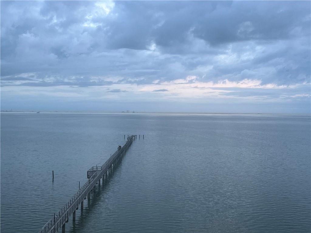 4334 Ocean Drive 605 Corpus Christi TX 78412