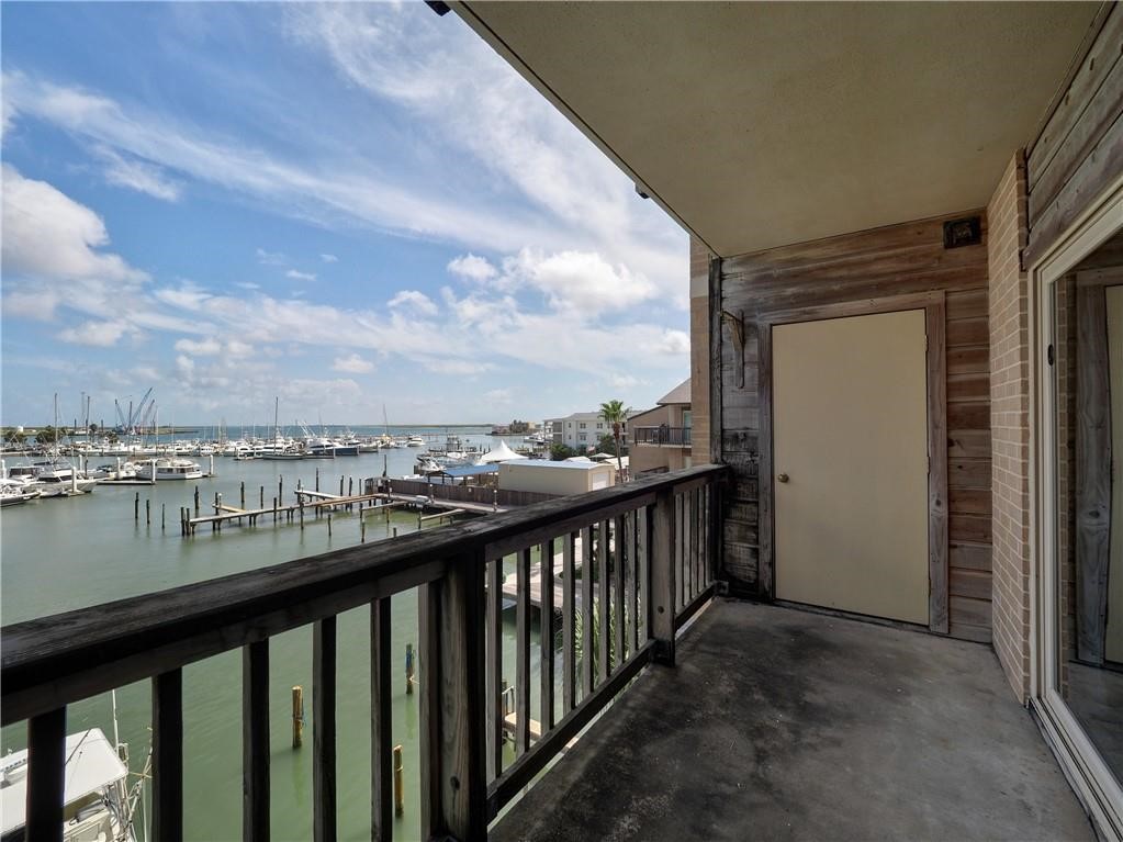 200 West Cotter Ave C3 Port Aransas TX 78373