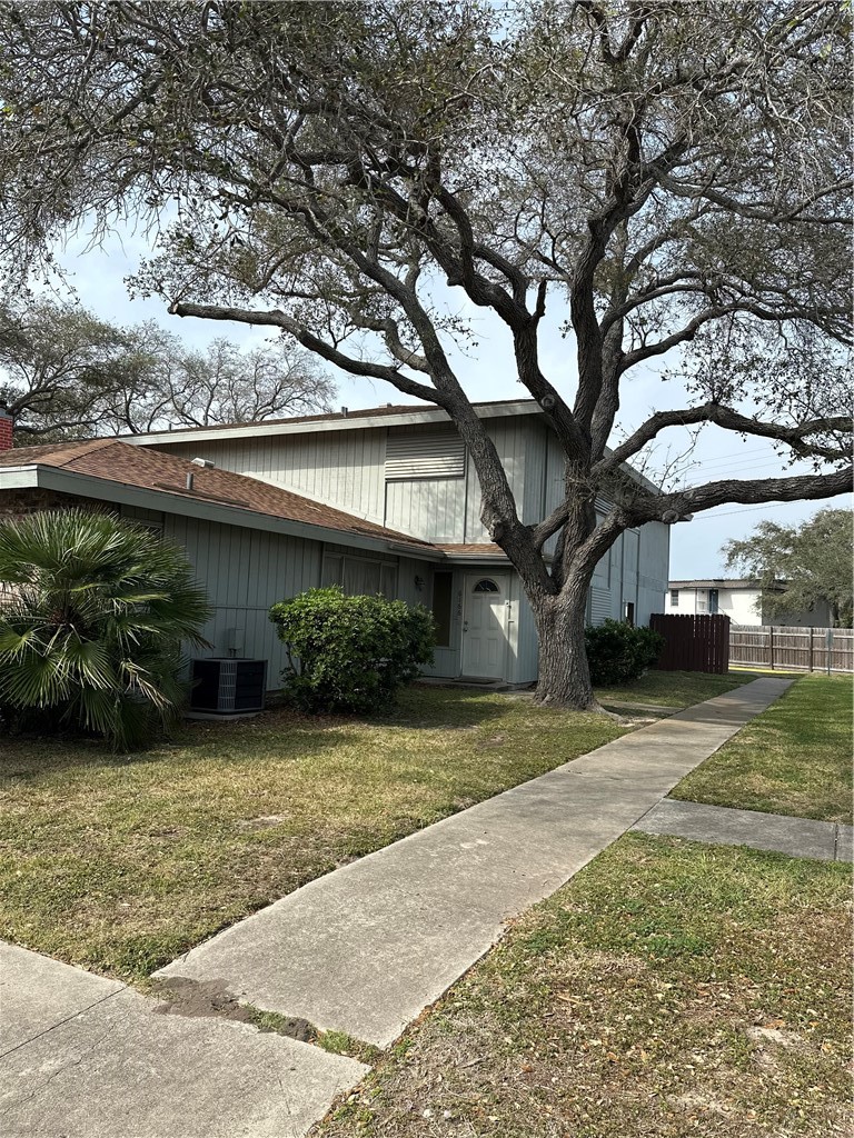 6166 Hidden Oaks 3 Corpus Christi TX 78412