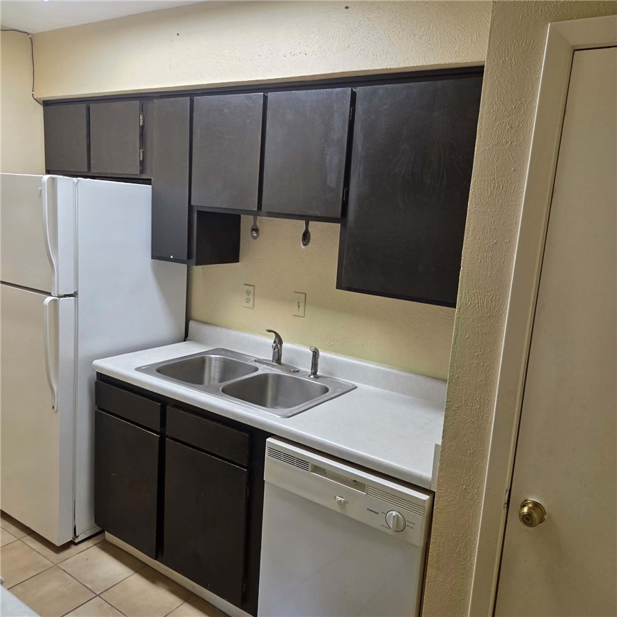 6166 Hidden Oaks 3 Corpus Christi TX 78412