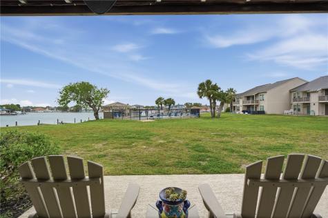 2404 Bayhouse Drive 2404 Rockport TX 78382