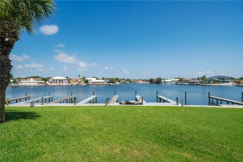 2404 Bayhouse Drive 2404 Rockport TX 78382