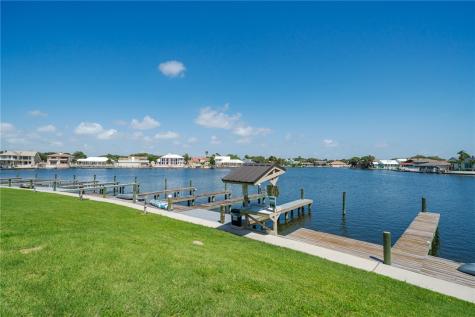 2404 Bayhouse Drive 2404 Rockport TX 78382