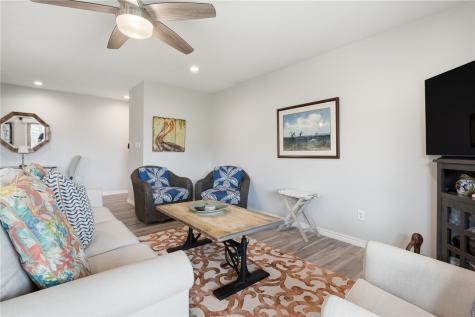 2404 Bayhouse Drive 2404 Rockport TX 78382