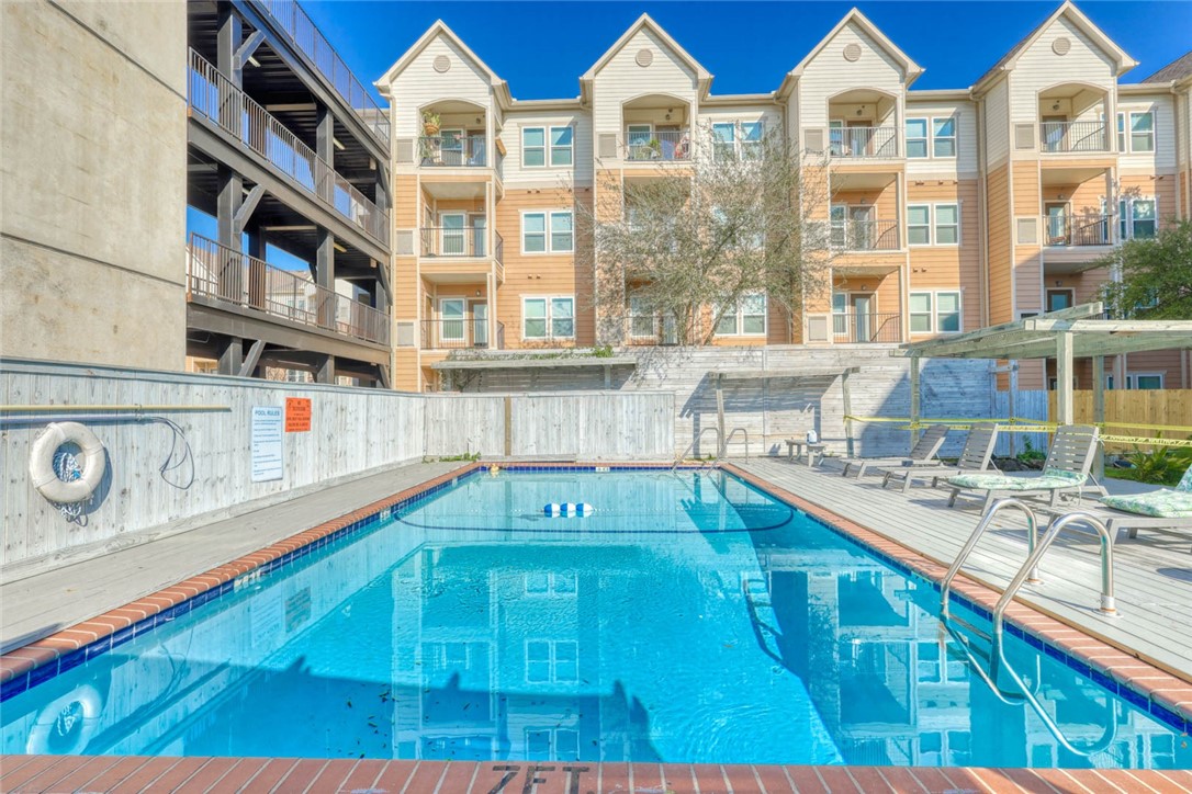 823 S Water Street 3F Corpus Christi TX 78401