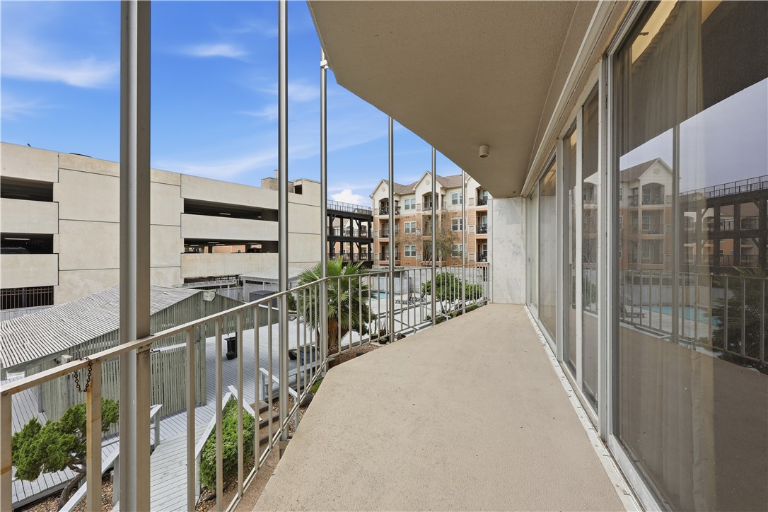 823 S Water Street 3F Corpus Christi TX 78401