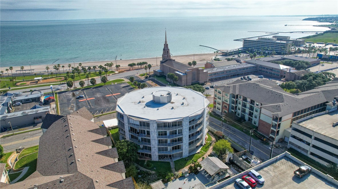 823 S Water Street 3F Corpus Christi TX 78401
