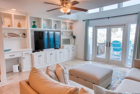 303 Nassau Drive Rockport TX 78382