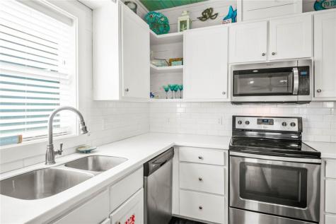 2727 S 11th Street 15 Port Aransas TX 78373