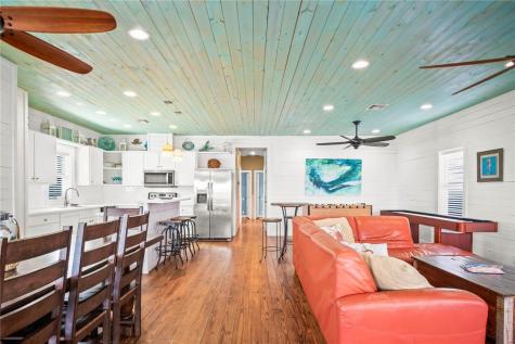 2727 S 11th Street 15 Port Aransas TX 78373