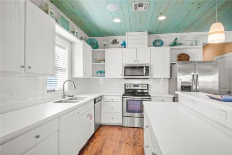 2727 S 11th Street 15 Port Aransas TX 78373