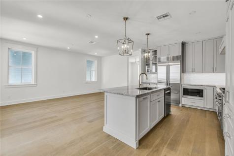 136 W Cotter Avenue 7 Port Aransas TX 78373