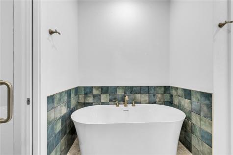 136 W Cotter Avenue 7 Port Aransas TX 78373