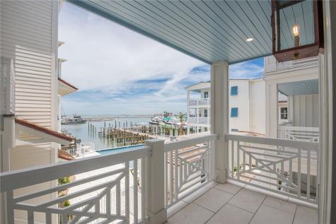 136 W Cotter Avenue 7 Port Aransas TX 78373