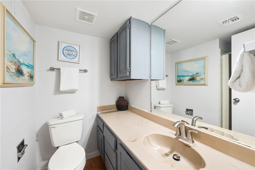 5973 State Highway 361 305 Port Aransas TX 78373