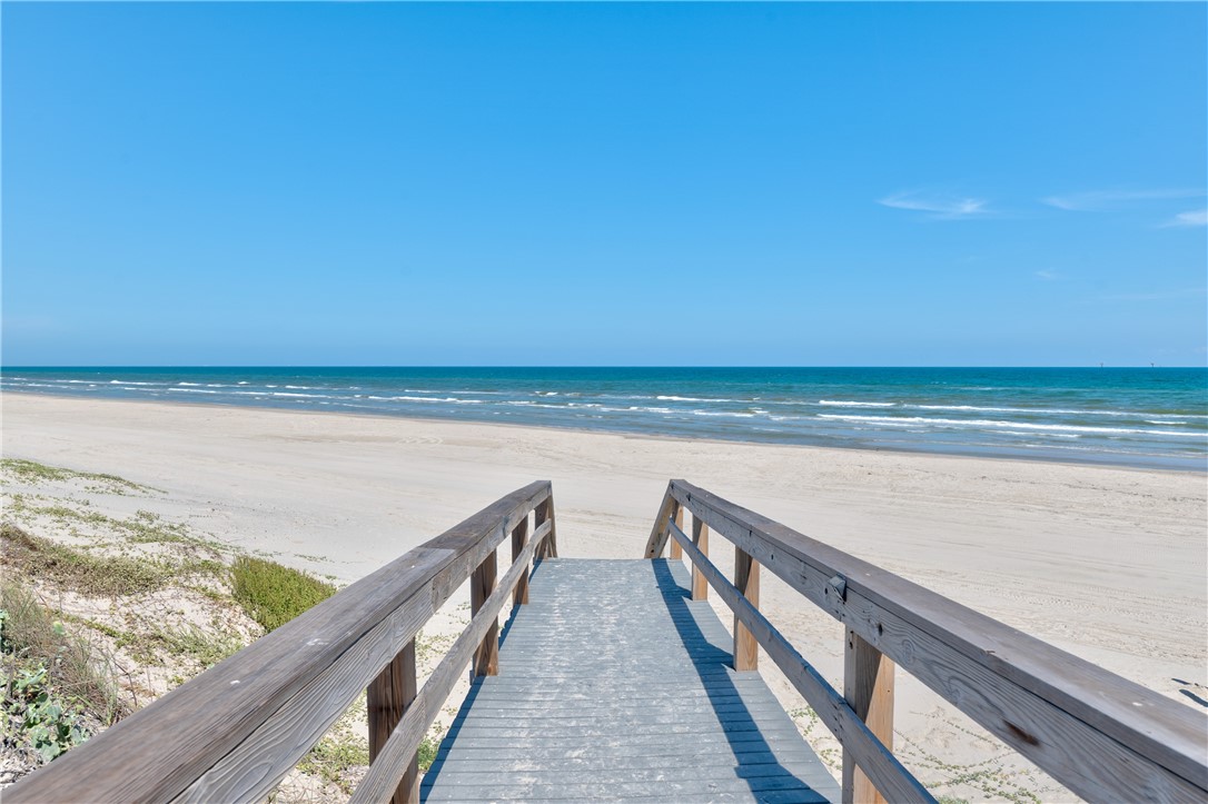 5973 State Highway 361 305 Port Aransas TX 78373