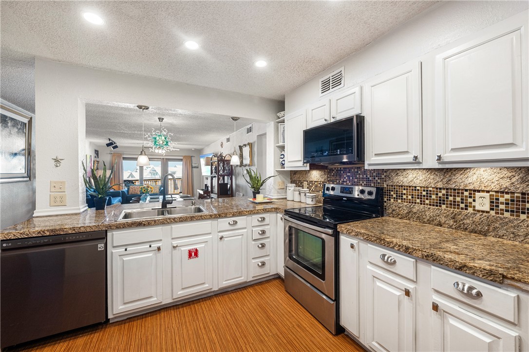 5973 State Highway 361 305 Port Aransas TX 78373