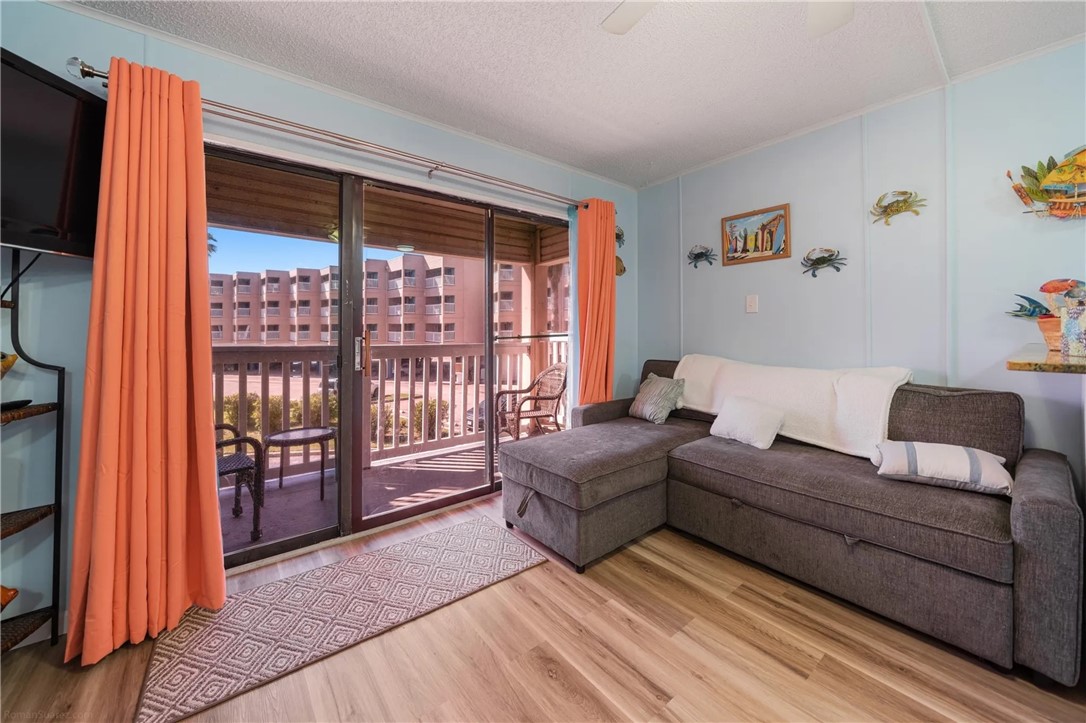 3938 Surfside Boulevard 3136 Corpus Christi TX 78402