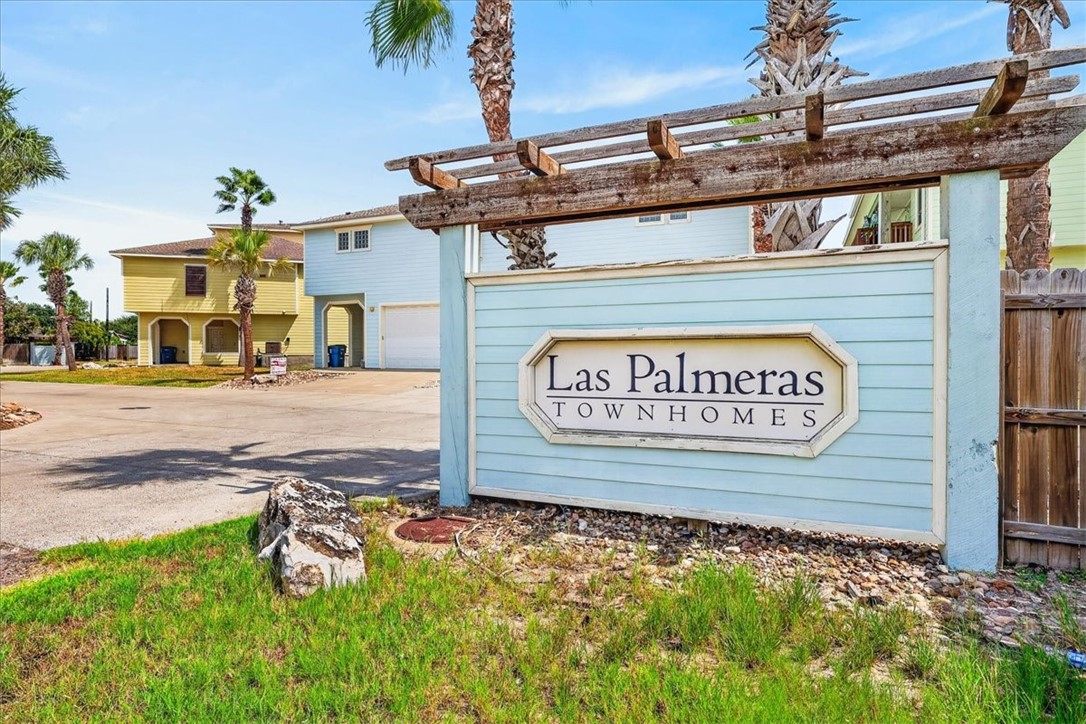 247 W Roberts Avenue 6 Port Aransas TX 78373