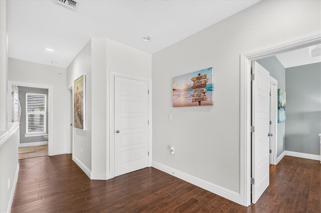 247 W Roberts Avenue 6 Port Aransas TX 78373