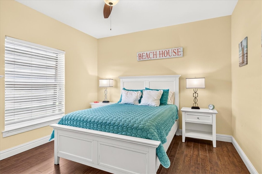247 W Roberts Avenue 6 Port Aransas TX 78373
