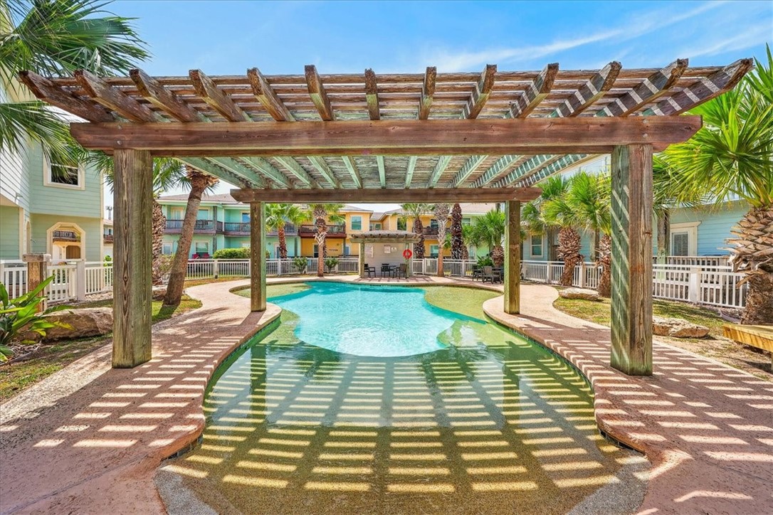 247 W Roberts Avenue 6 Port Aransas TX 78373