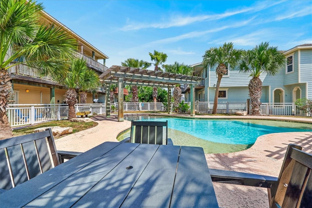 247 W Roberts Avenue 6 Port Aransas TX 78373