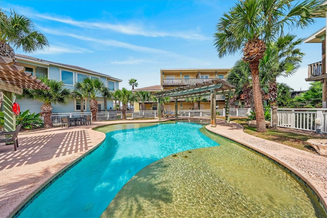 247 W Roberts Avenue 6 Port Aransas TX 78373