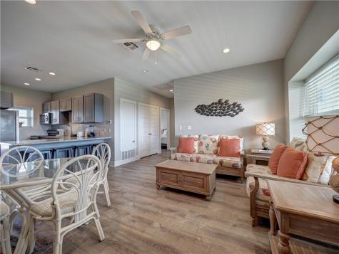 1107 Eleventh Street 32 Port Aransas TX 78373