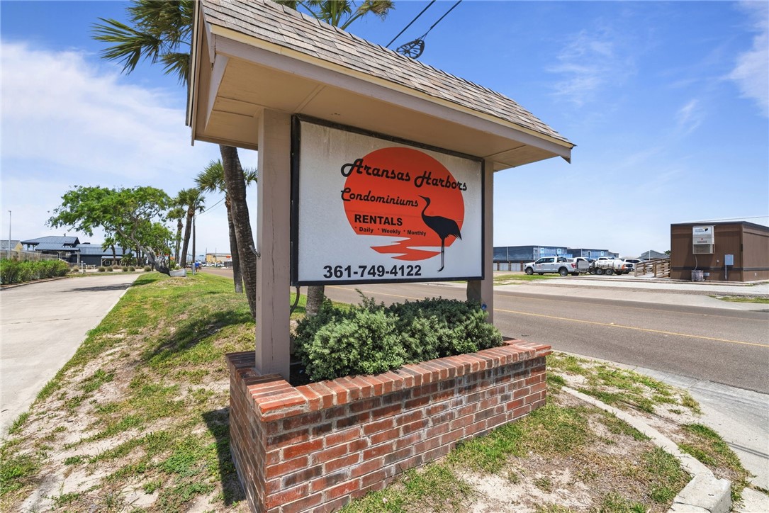 230 Cut Off 208 Port Aransas TX 78373
