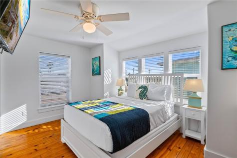 2120 11th Street 404 Port Aransas TX 78373