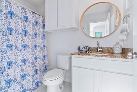 2120 11th Street 404 Port Aransas TX 78373