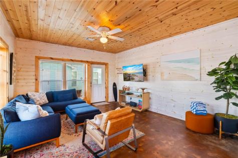 2120 11th Street 404 Port Aransas TX 78373